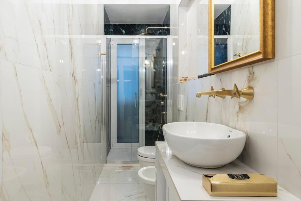 Velasca Flexyrent Apt. Aircon - Wifi - Brand New มิลาน ภายนอก รูปภาพ